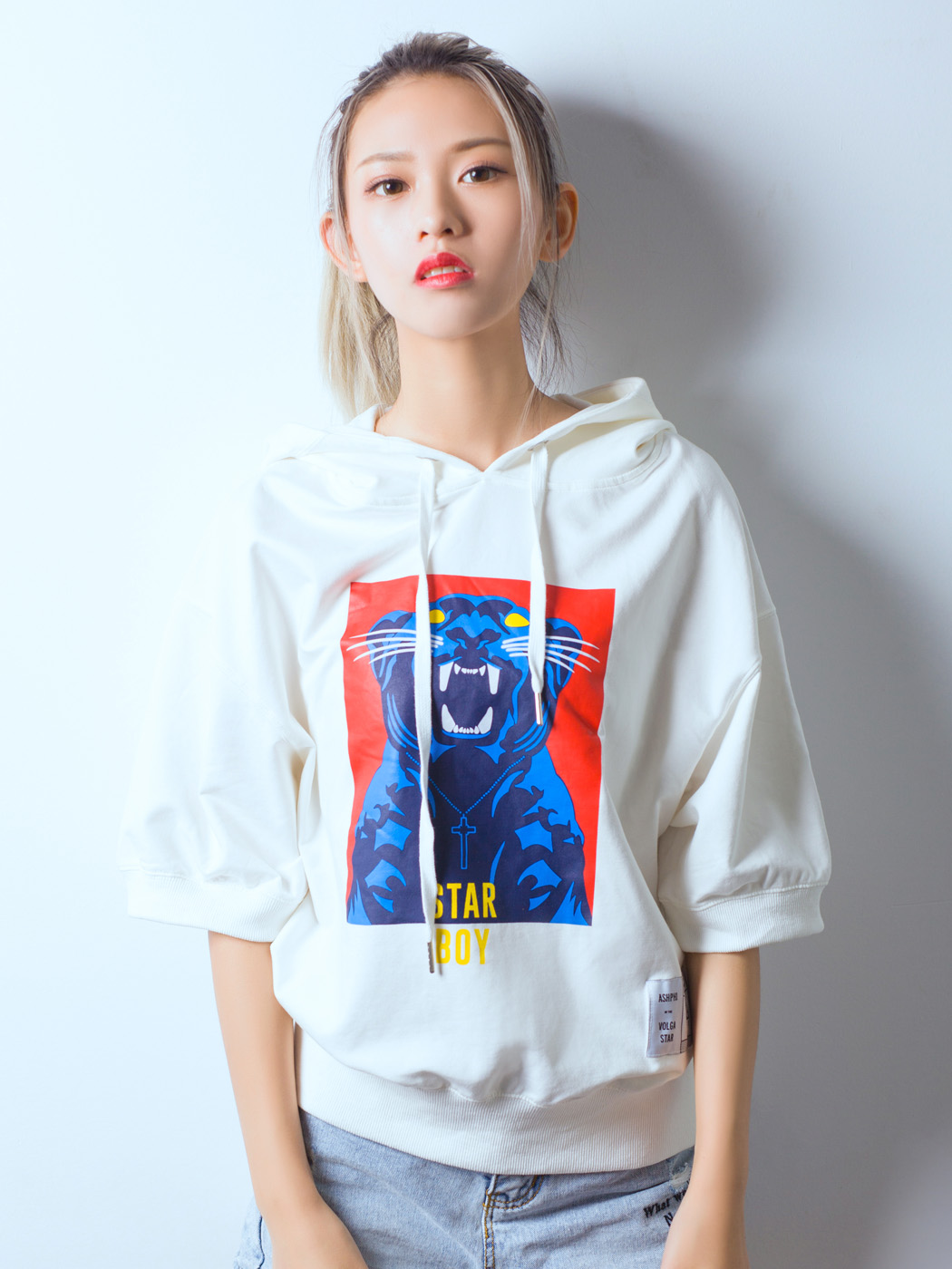 ASH'PHI|女|ASH'PHI STAR BOY 女款复古印花中袖连帽卫衣
