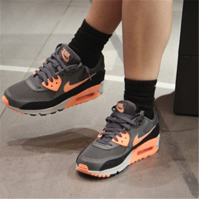 nike air max 90 essential 女子运动鞋