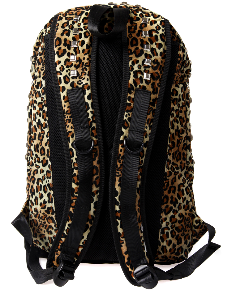 glamor backpack 铆钉豹纹背包